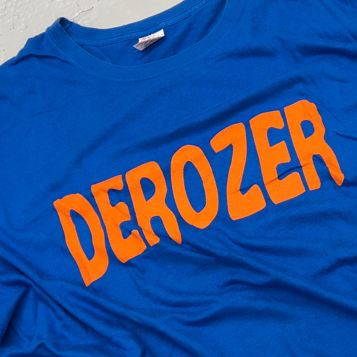 DEROZER TEE