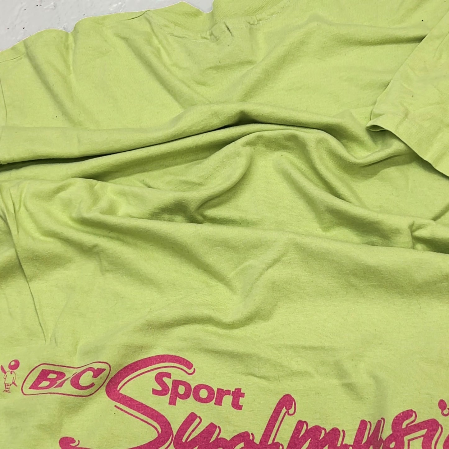 BIC TEE