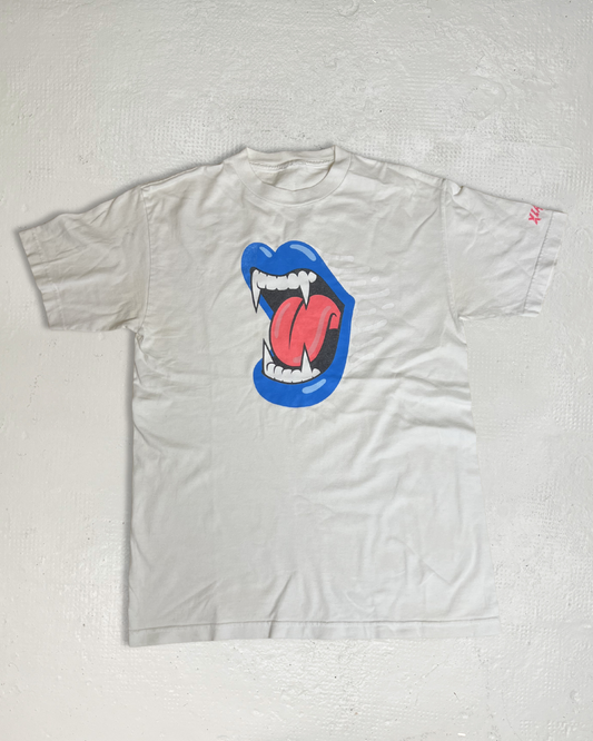90s XLARGE Vampire Fang Mouth Tee