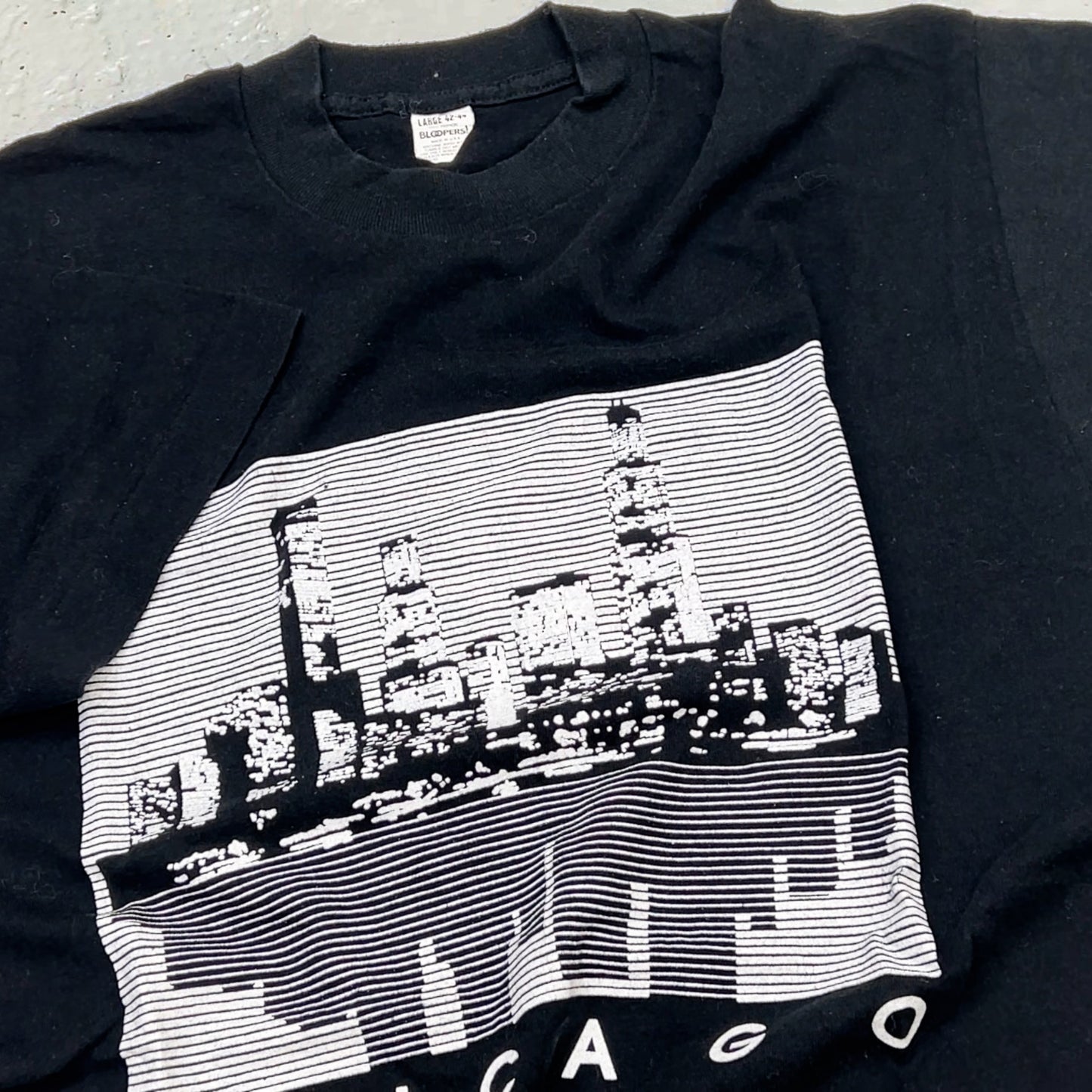 CHICAGO TEE